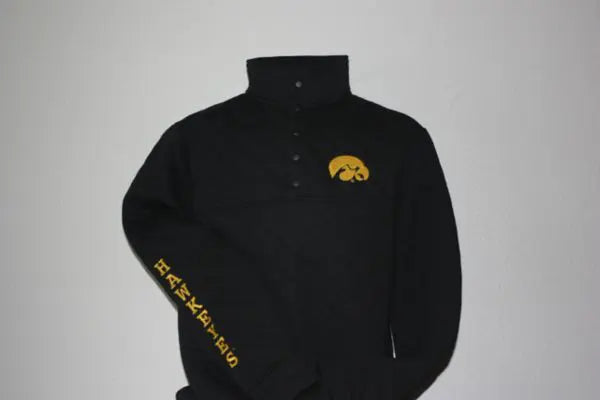 Iowa Hawkeyes Adult Quilted Snap Placket Pullover